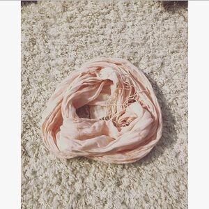 Scarf (light pink/ white/ gold)